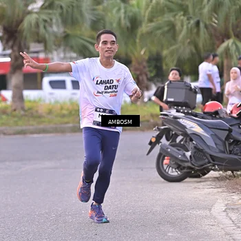 Runner Photo 7711852