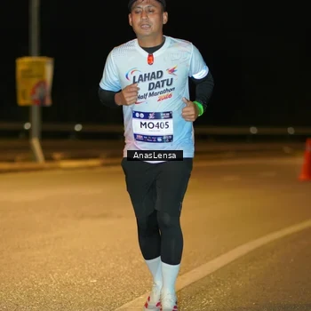 Runner Photo 7711854