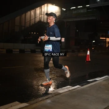 Runner Photo 7711861