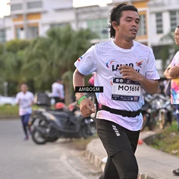 Runner Photo 7711867