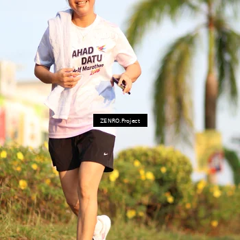 Runner Photo 7711875