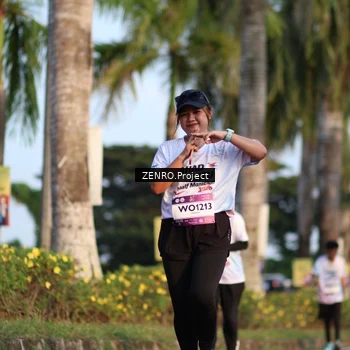 Runner Photo 7711885