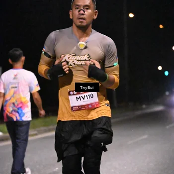 Runner Photo 7711967