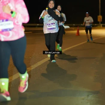 Runner Photo 7711970