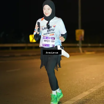 Runner Photo 7711990