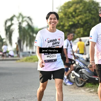 Runner Photo 7711992