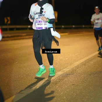 Runner Photo 7712002