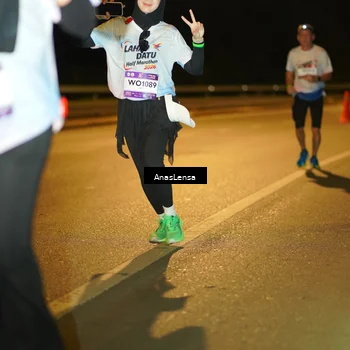 Runner Photo 7712005