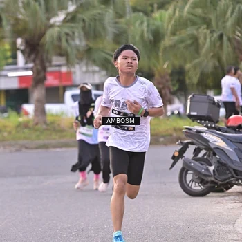 Runner Photo 7712015