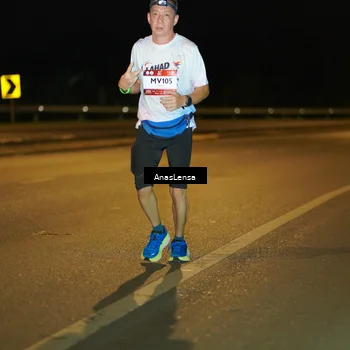 Runner Photo 7712024