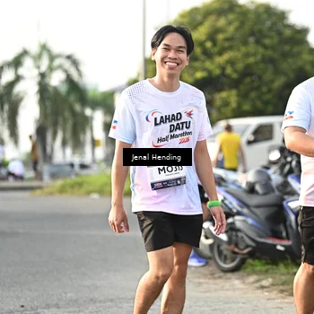 Runner Photo 7712025