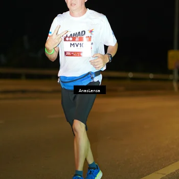 Runner Photo 7712041