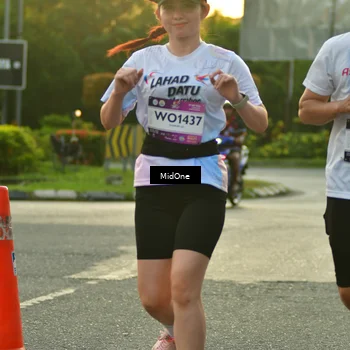 Runner Photo 7712045