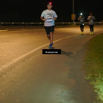 Runner Photo 7712061