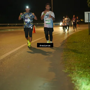 Runner Photo 7712154