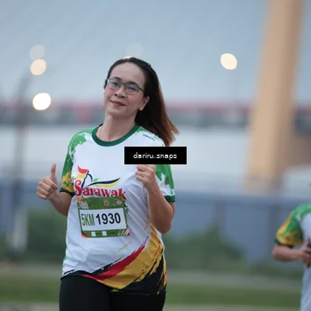 Runner Photo 7712155