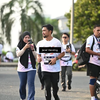 Runner Photo 7712156