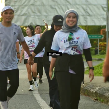Runner Photo 7712159