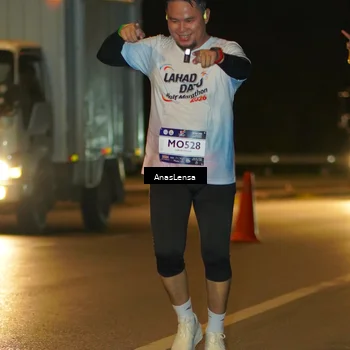 Runner Photo 7712182
