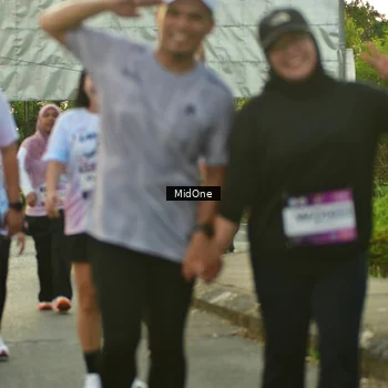 Runner Photo 7712204