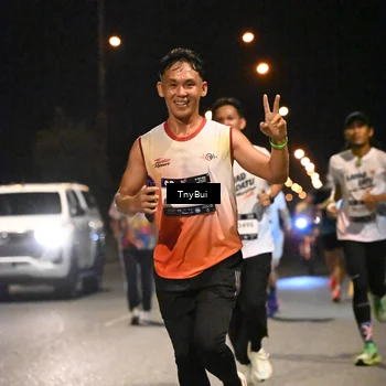 Runner Photo 7712246