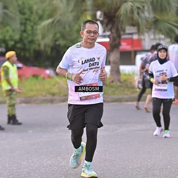 Runner Photo 7712251
