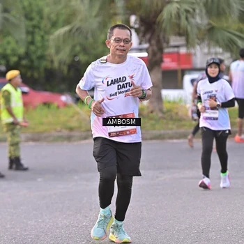 Runner Photo 7712260