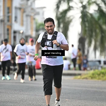 Runner Photo 7712270