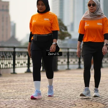 Runner Photo 7712283