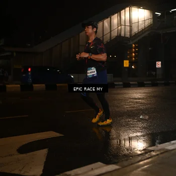 Runner Photo 7712288