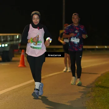 Runner Photo 7712308