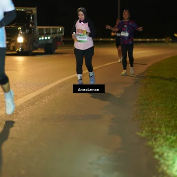 Runner Photo 7712313