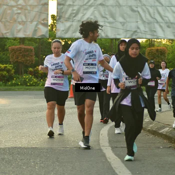 Runner Photo 7712321
