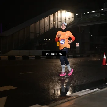 Runner Photo 7712322
