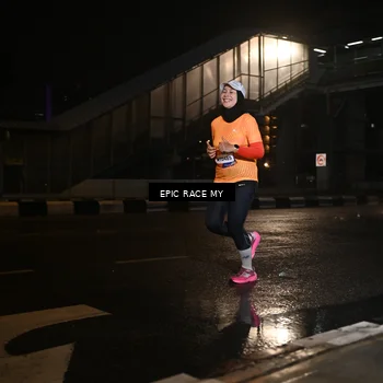 Runner Photo 7712339