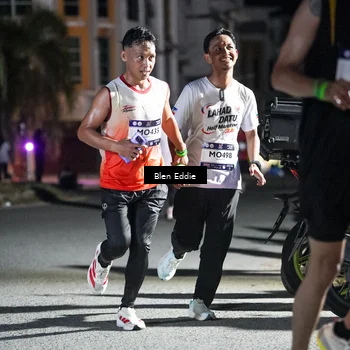 Runner Photo 7712342
