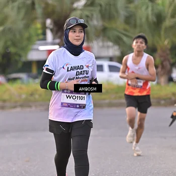 Runner Photo 7712349