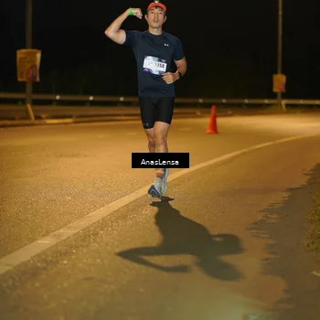 Runner Photo 7712383