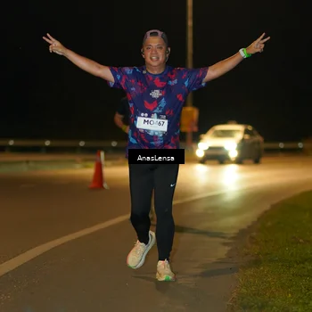 Runner Photo 7712394