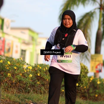Runner Photo 7712396