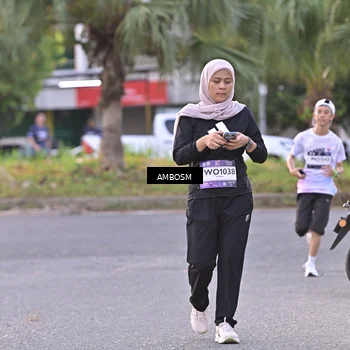 Runner Photo 7712403