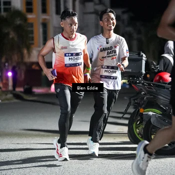 Runner Photo 7712434