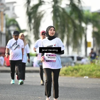 Runner Photo 7712445