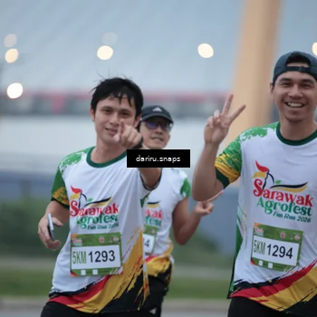 Runner Photo 7712458