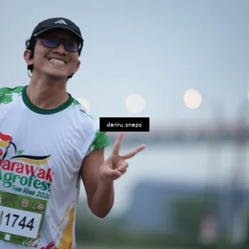 Runner Photo 7712459
