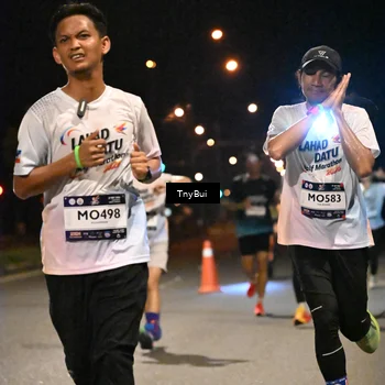 Runner Photo 7712463