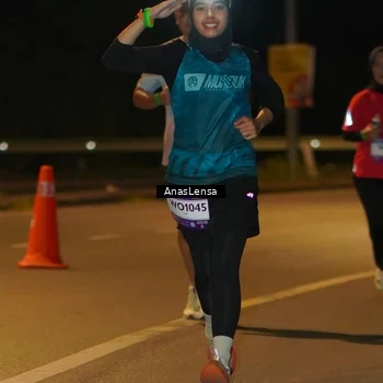 Runner Photo 7712482