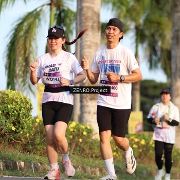 Runner Photo 7712496