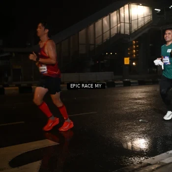 Runner Photo 7712522