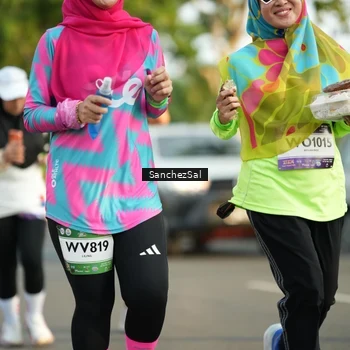 Runner Photo 7712525
